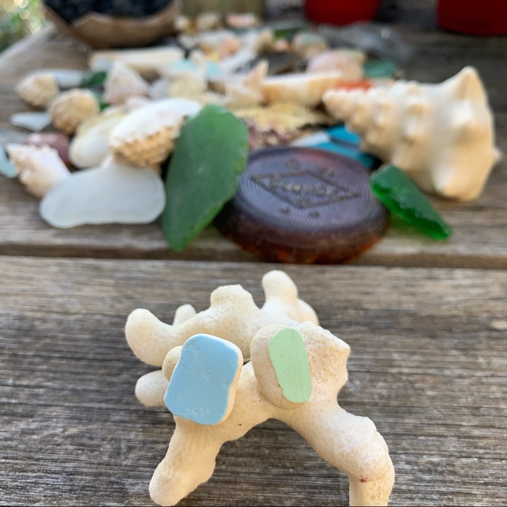 *SOLD*Sea foam sea tumbled tile stud earrings - Picture 1 of 6